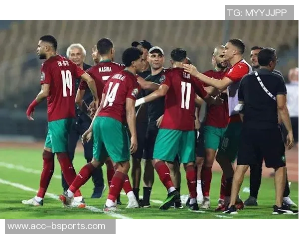 早报：非洲杯小组赛激战正酣埃及摩洛哥率先晋级16强